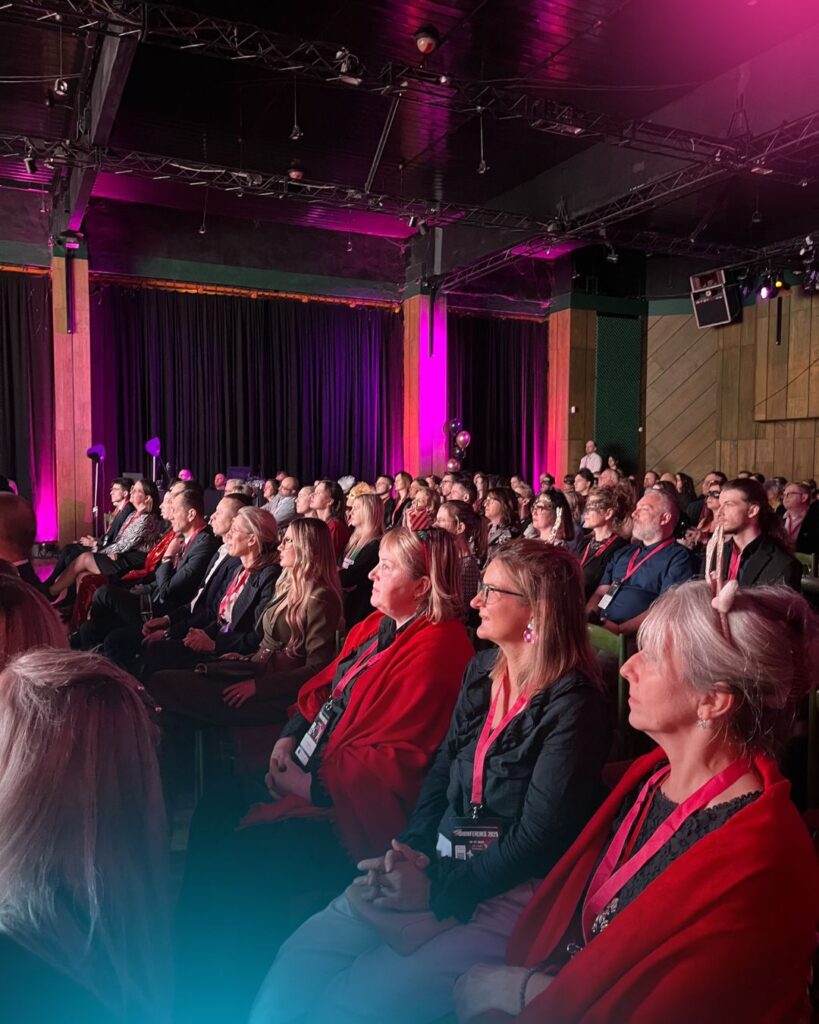 KOMFI | SHOWFERENCE 2025