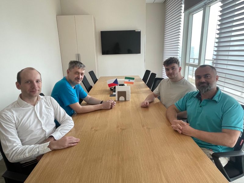 KOMFI | KOMFI en la feria Pamex en Bombay